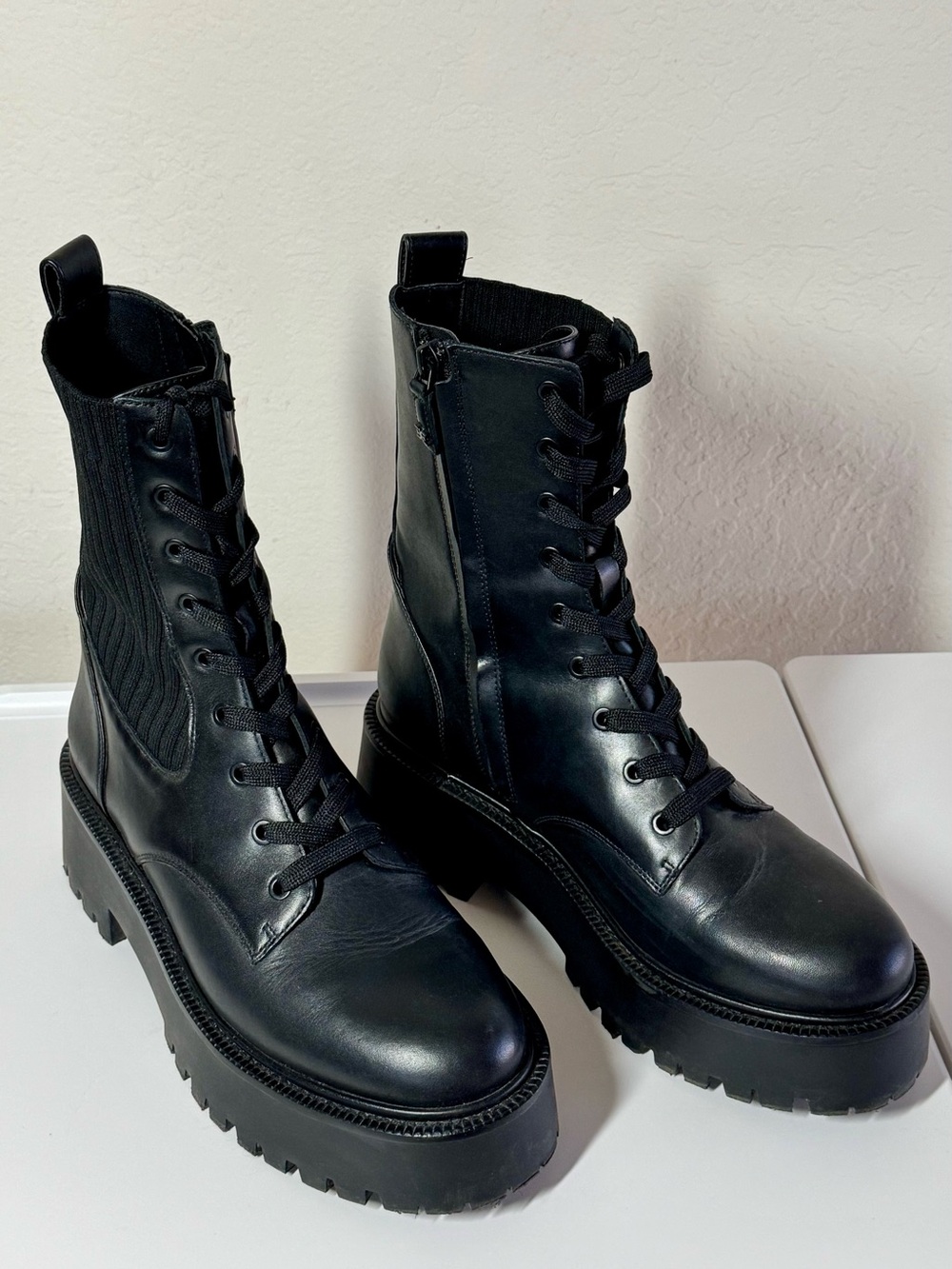 Sam Edelman Evina Black Platform Lace-Up Combat Boots - Size 7.5